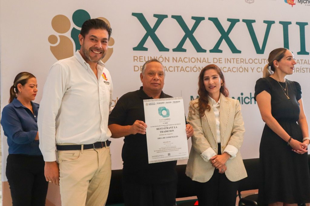 Sectur Recibe Michoacán 12 Distintivos Y Certificaciones Turísticas Para Diversos Giros 